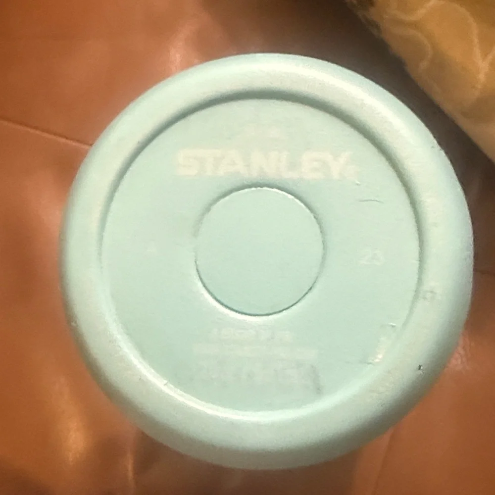 STANLEY The Iceflow Flip straw 20 ounce tumbler - Picture 6 of 14